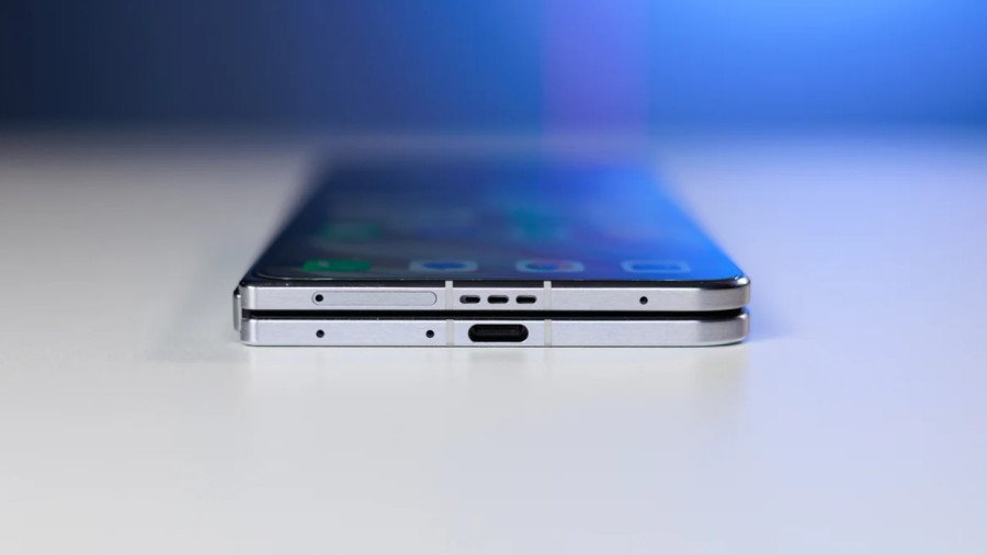 Не Samsung і не Google: майбутній складаний смартфон Apple отримає нового конкурента