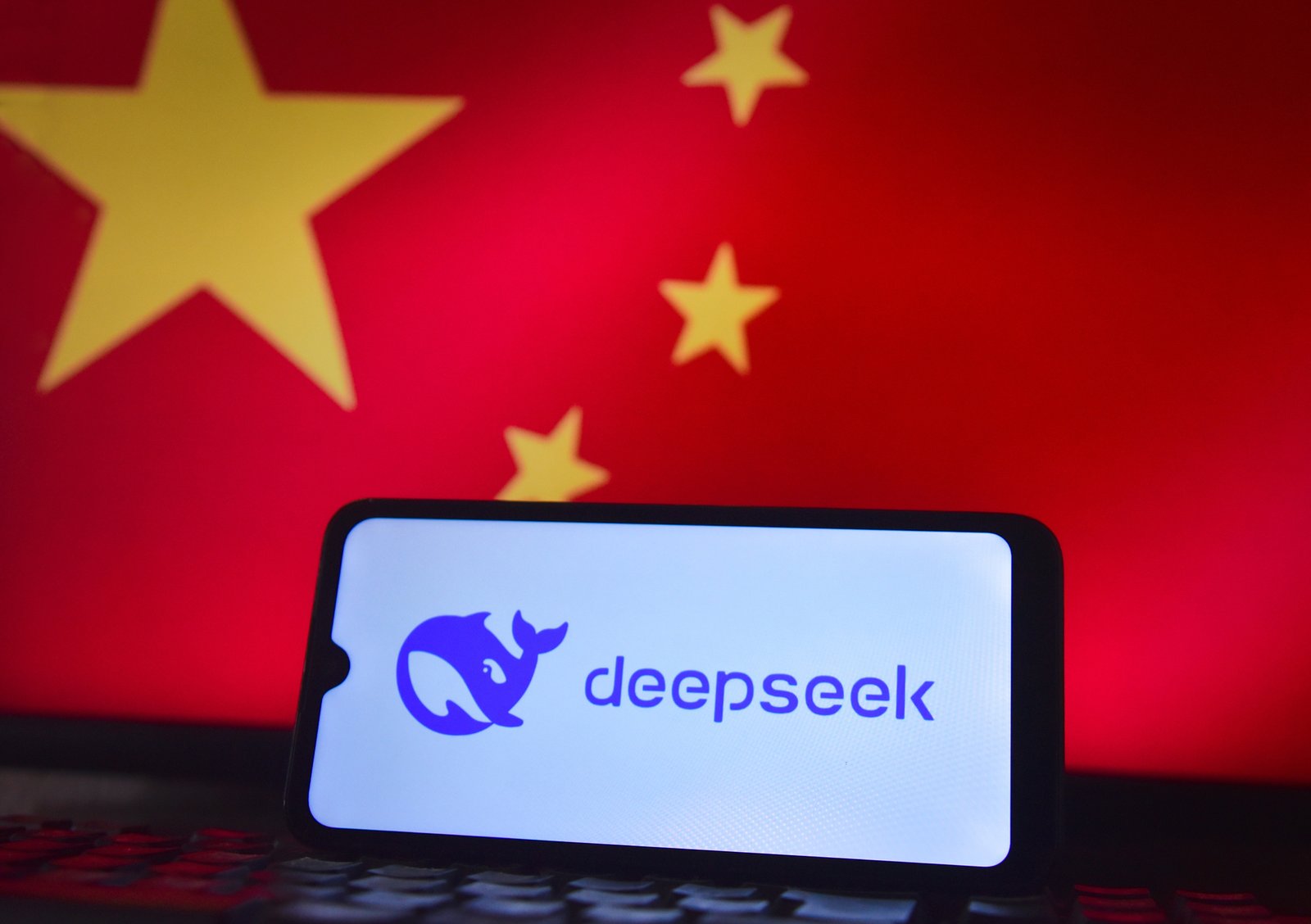 DeepSeek анонсировала модели V4 Pro и Flash с поддержкой до 1 млн токенов
