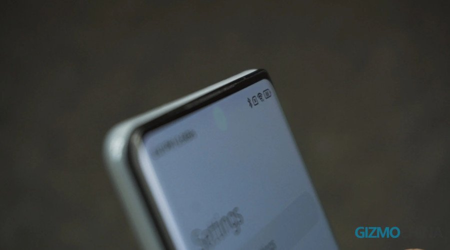 Ефектне повернення: Xiaomi Mix 5 засвітився на перших фото з повністю “чистим” екраном